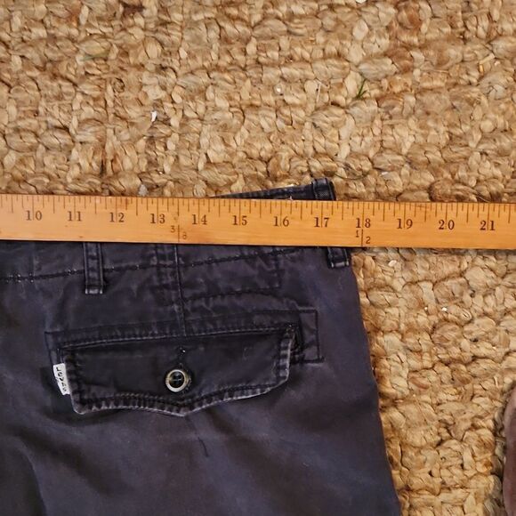 Levi's Cargo Shorts 34 - Picture 5 of 7